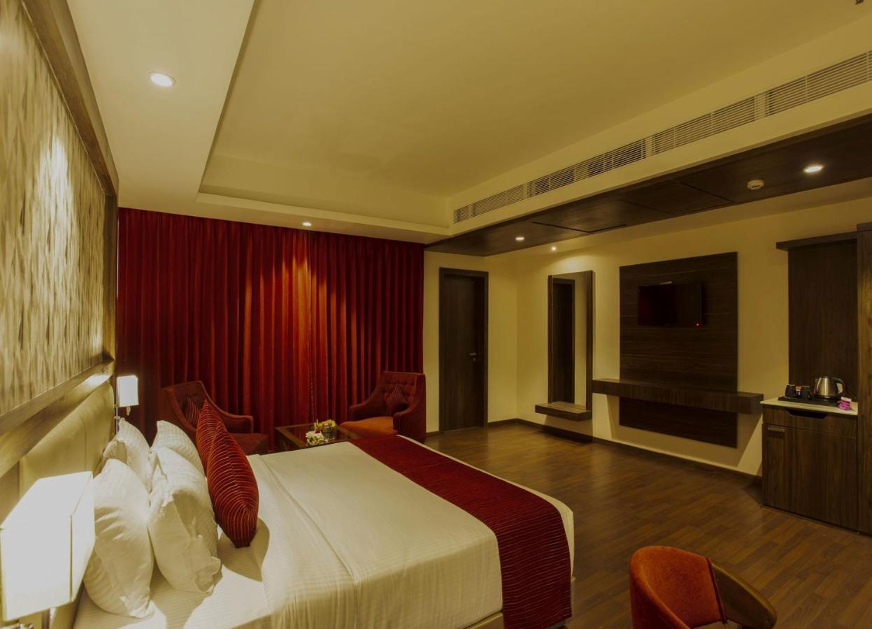 Sarovar Portico, Somnāth Exterior foto