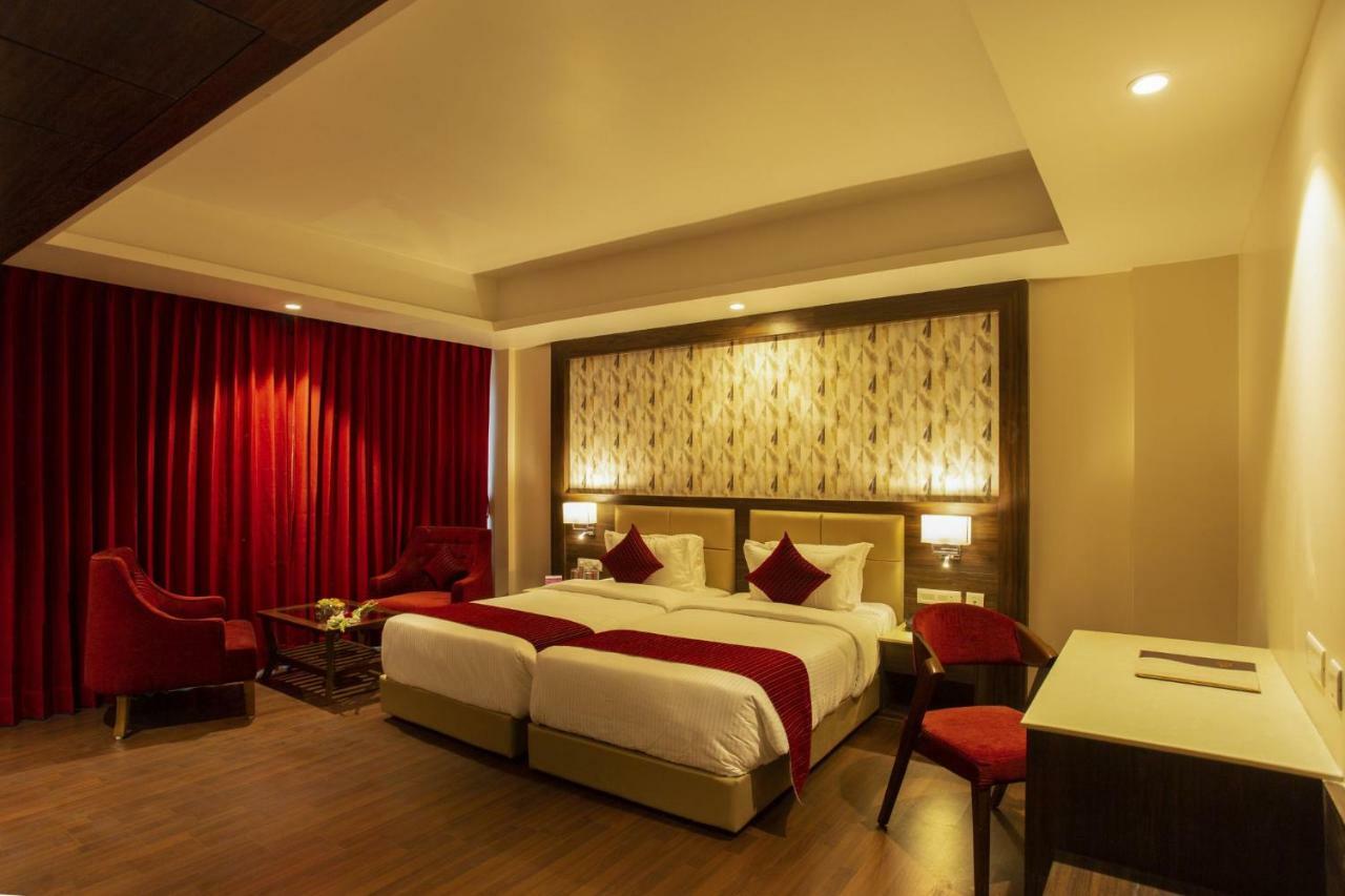Sarovar Portico, Somnāth Exterior foto